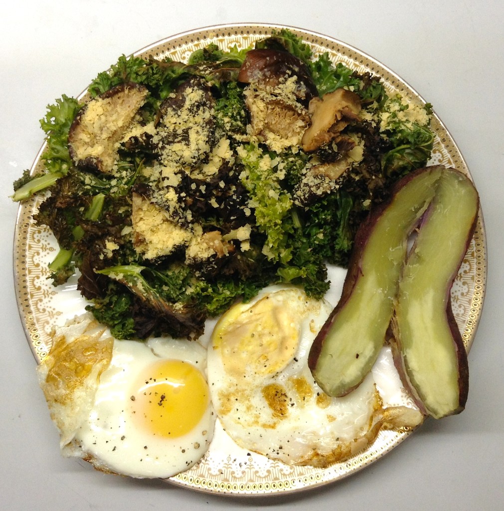 Fried eggs, sweet potato + Kale